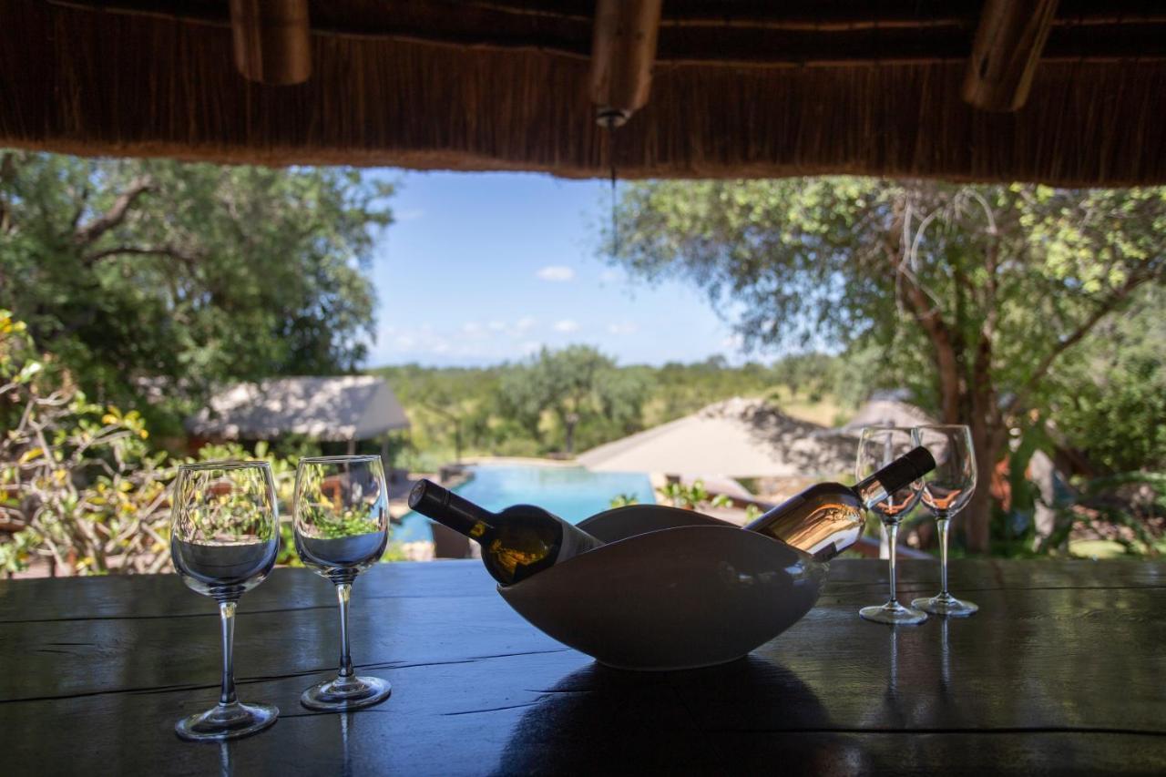 Milima Big 5 Safari Lodge Ходспруит Екстериор снимка