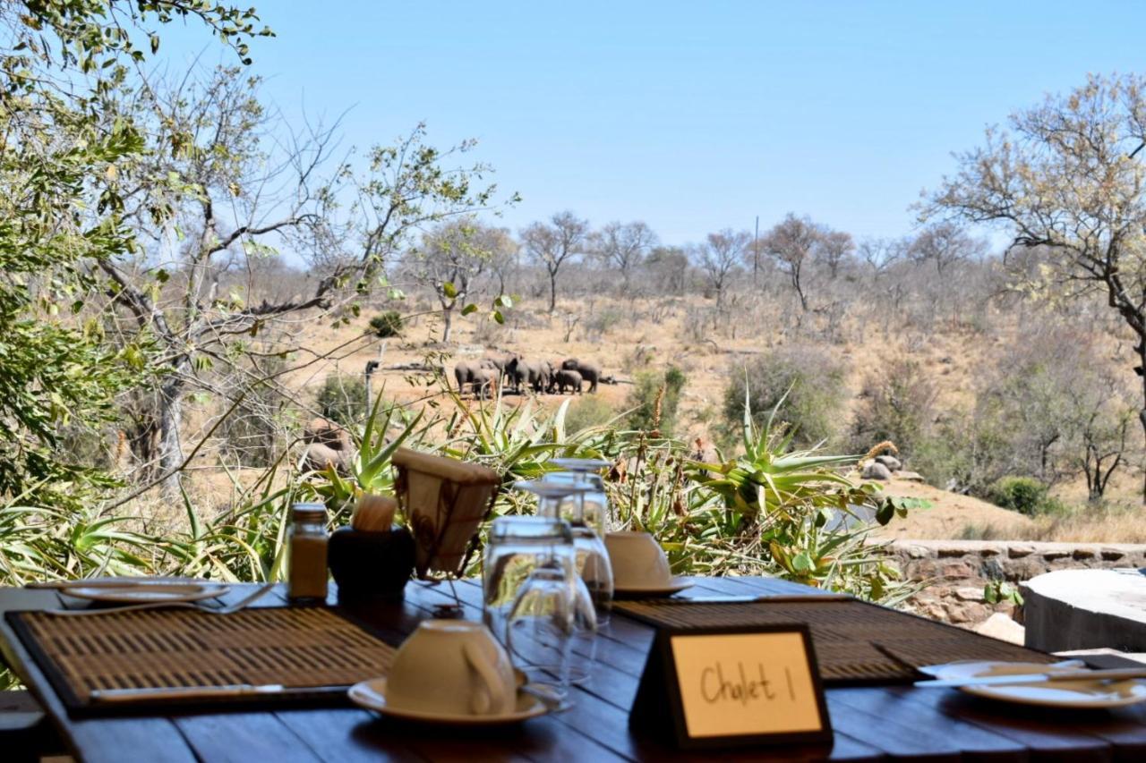 Milima Big 5 Safari Lodge Ходспруит Екстериор снимка