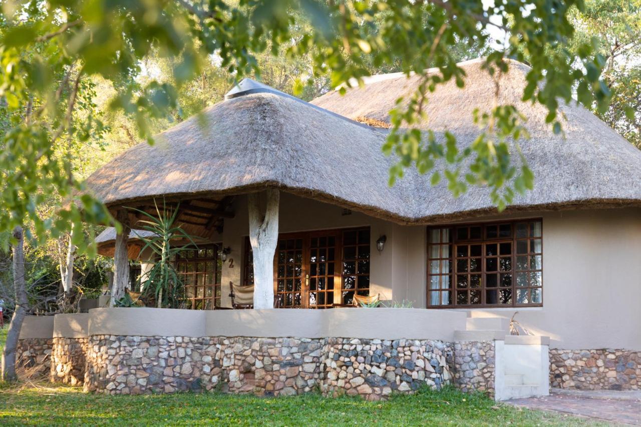 Milima Big 5 Safari Lodge Ходспруит Екстериор снимка