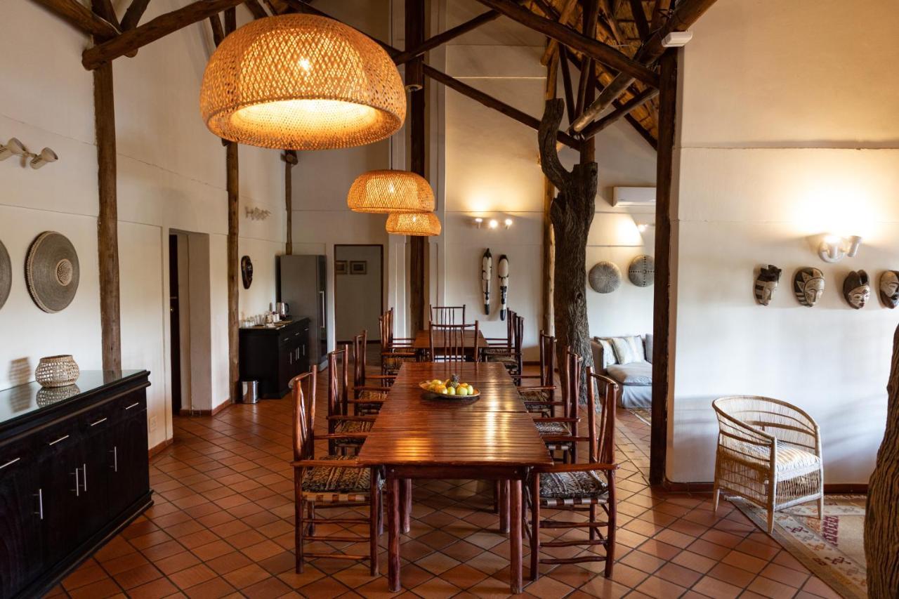 Milima Big 5 Safari Lodge Ходспруит Екстериор снимка